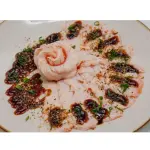 Carpaccio de salmão com tare