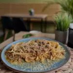 BOLOGNESE+POSTRE+BEBIDA