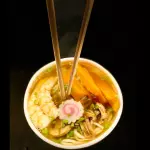 11. RAMEN DE CAMARÓN 1/2L.