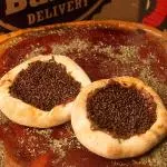 Esfiha de Brigadeiro