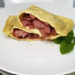 Pastel de Calabresa