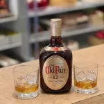 Servicio de whisky