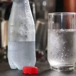 AGUA COM GAS