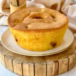 Bolo de Fubá com goiabada