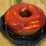 BOLO FUBA COM GOIABADA