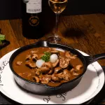 RIÑONES AL JEREZ O A LA PARRILLA