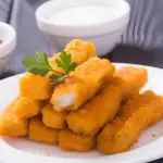 Tirinhas de tilapia empanada 300G
