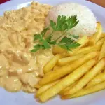 STROGONOFF DE CARNE 1 PESSOA