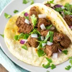 Tacos de carne asada