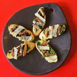5 "bruschette" Guanciale según LUCA