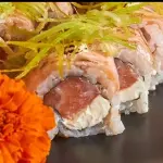 Uramaki Salmão Fila  Alho Poró (10un