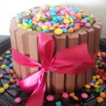 Mini bolo kitkat 6 fatias