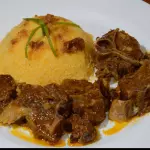 Cuscuz com Carne Guisada