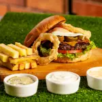 DE LA HOYA BURGER
