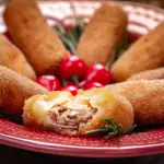 Bolinho de Mandioca com costela