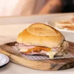 Misto quente com Pão de sal
