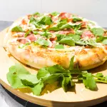 Jamón crudo y rúcula