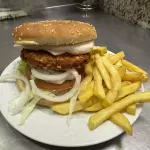 Hamburguesa de pollo crujiente