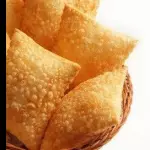 pastel carne do sol c queijo
