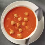 Tomaten soep met balletjes