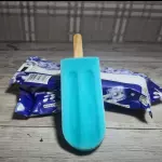 Picolé sabor blue ice