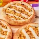 ESFIHA FRANGO CATUPIRY