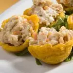 Canasta de platano con res/pollo