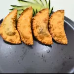4 pastelzinho de frango