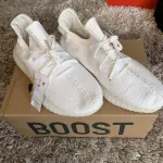 Tenis Yezzy 👟
