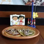 Picadas con Asada (2 Piezas).