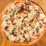 Pizza Fausto's Especial