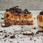 Mostachón de peanut butter y oreo