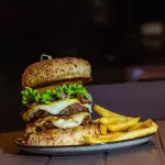 Doble 300g + Papas
