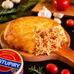 BATATA SUÍÇA FRANGO BACON CATUPIRY