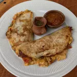 QUESADILLAS DE POLLO