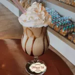 cappucino gelado com chantilly