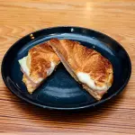 Croissant misto