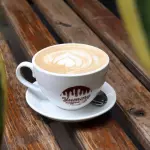 WHITE MOCHA LATTE