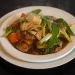 Chancho asado con verduras