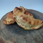 Empanada de Frango com Cream Cheese
