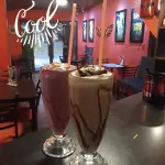 MILKSHAKE