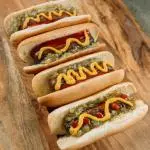 1 Hotdog con papas fritas