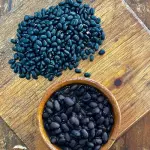 Frijol Negro Parado