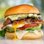 CHEESE EGG BURGER