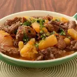 Aipim com Carne