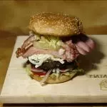 HAMBURGUESA ESPECIAL