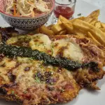 Milanesa a la napolitana/