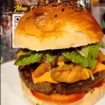 HAMBURGUESA CHICKEN BURGER