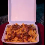 Batata frita com cheddar e bacon