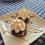 Mini Brownie con nata